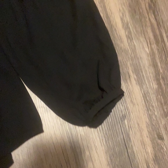 Banana Republic Olivia Palermo black blouse - Picture 5 of 7